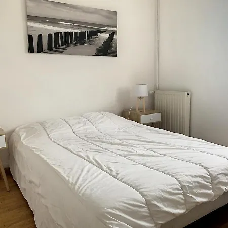 5 Pieces Avec Jardin, A 400m De La Et 600m Des Commerces, Wifi Et Barbecue Inclus - Fr-1-361-20 *