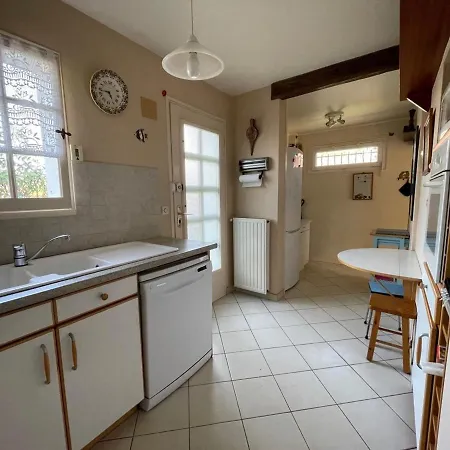 5 Pieces Avec Jardin, A 400m De La Et 600m Des Commerces, Wifi Et Barbecue Inclus - Fr-1-361-20 Prázdninový dům *