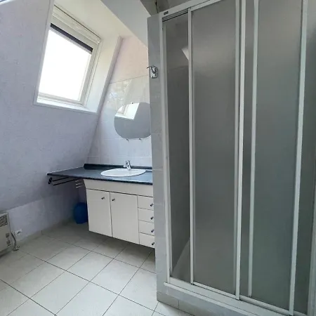 5 Pieces Avec Jardin, A 400m De La Et 600m Des Commerces, Wifi Et Barbecue Inclus - Fr-1-361-20 *