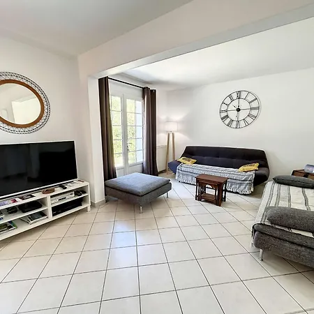 5 Pieces Avec Jardin, A 400m De La Et 600m Des Commerces, Wifi Et Barbecue Inclus - Fr-1-361-20 Jullouville-les-Pins