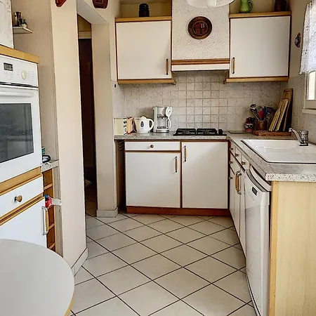 Prázdninový dům 5 Pieces Avec Jardin, A 400m De La Et 600m Des Commerces, Wifi Et Barbecue Inclus - Fr-1-361-20