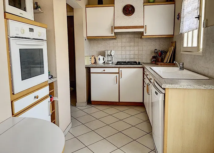 Tatil Evi 5 Pieces Avec Jardin, A 400m De La Et 600m Des Commerces, Wifi Et Barbecue Inclus - Fr-1-361-20