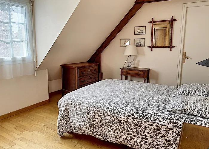 5 Pieces Avec Jardin, A 400m De La Et 600m Des Commerces, Wifi Et Barbecue Inclus - Fr-1-361-20 Tatil Evi